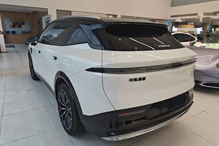 Zeekr 7X 2025 — 4