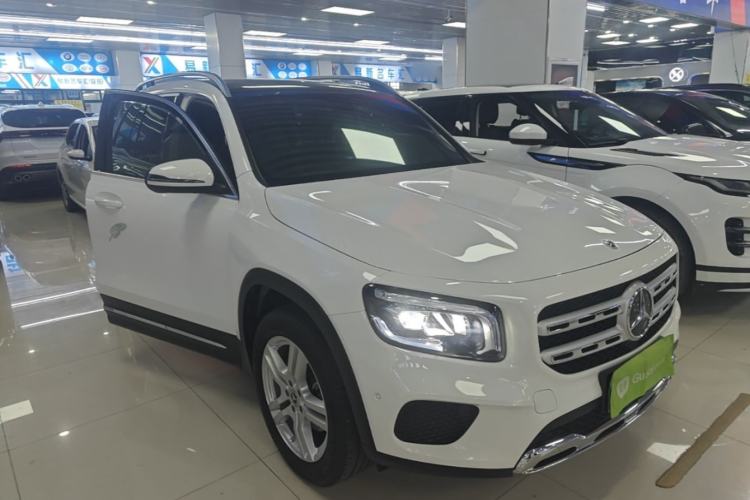 Mercedes-Benz GLB 200 2022 — 3