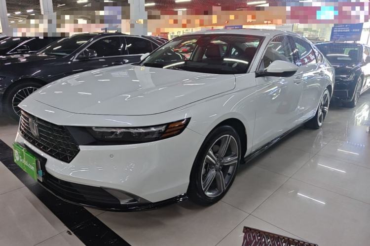 Honda Accord 2023 — фото 1