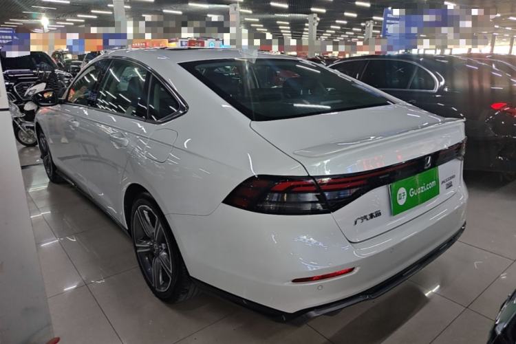 Honda Accord 2023 — фото 4