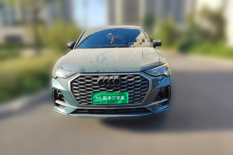 Audi q3 sportback 2024 — фото 2