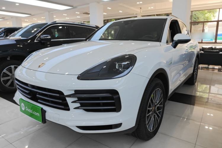 Porsche Cayenne E-Hybrid 2021 — фото 1