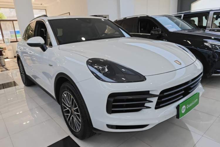 Porsche Cayenne E-Hybrid 2021 — фото 3