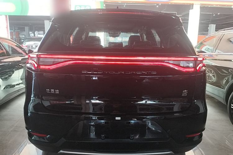BYD Tang 2021 — 5