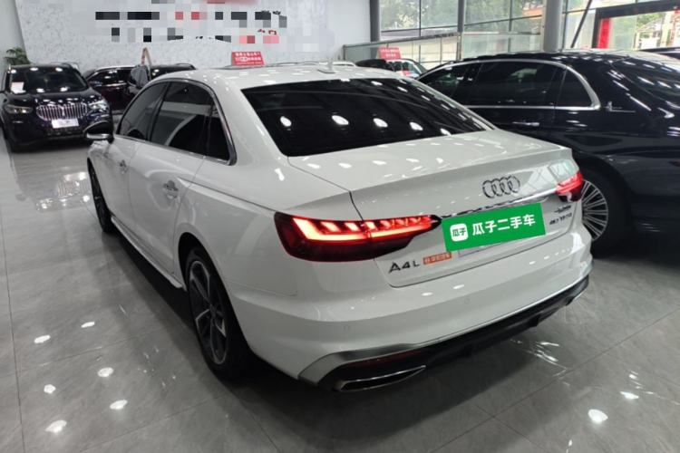 Audi A4 2024 — 4