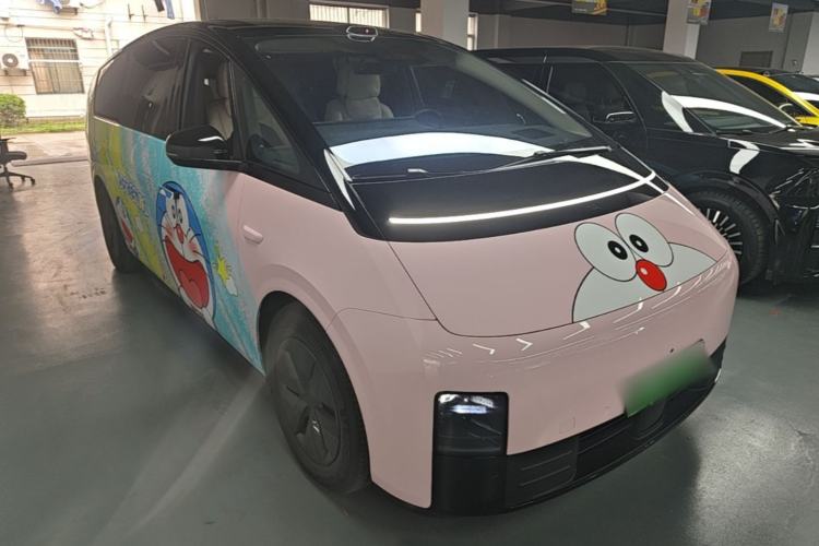 Li Auto MEGA 2025 — 3