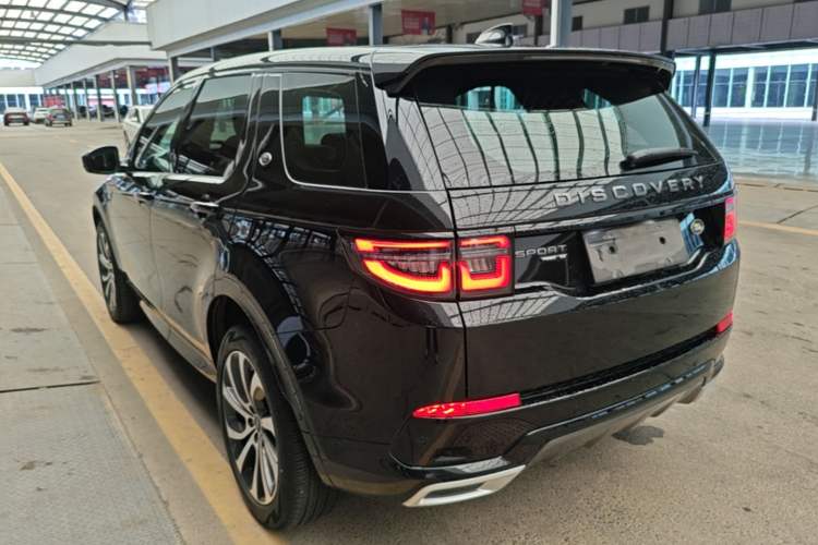 Land Rover Discovery Sport 2020 — фото 4