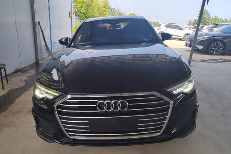 Audi A6 2022 — 2