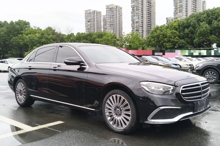 Mercedes-Benz E 300 L 2023 — фото 3