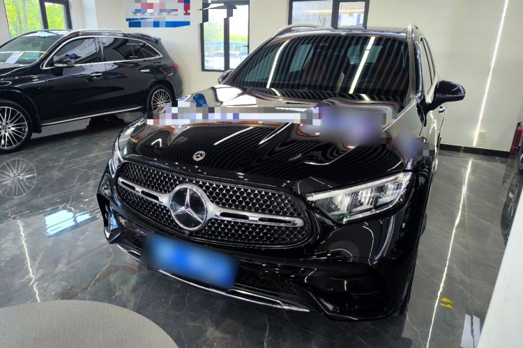 Mercedes-Benz GLC 300 L 2025 — фото 1