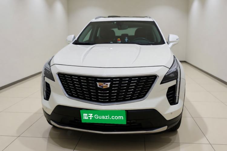 Cadillac XT4 2020 — фото 2