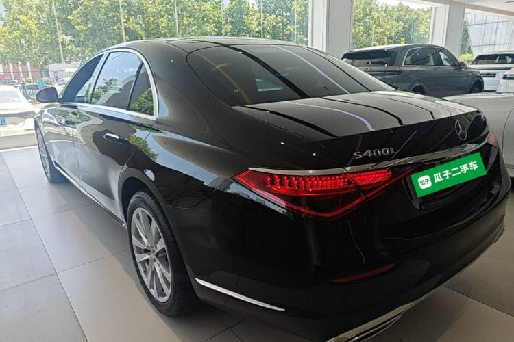 Mercedes-Benz S 400 L 2024 — 4
