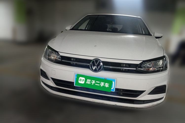 Volkswagen Polo 2021 — 2