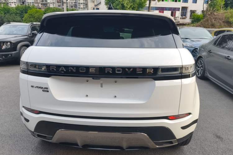 Land Rover Range Rover Evoque 2023 — фото 5