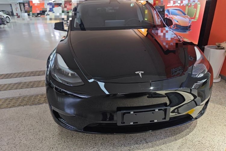 Tesla Model Y 2021 — 2