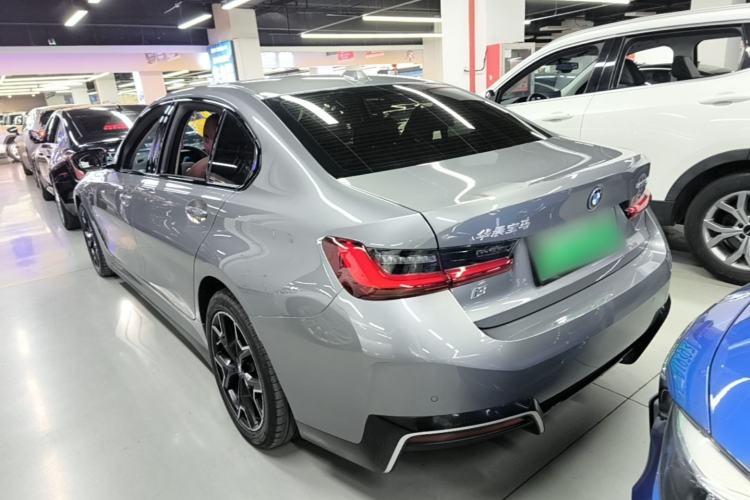 BMW i3 2024 — 4