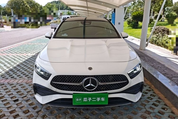 Mercedes-Benz A 200 L 2023 — фото 2