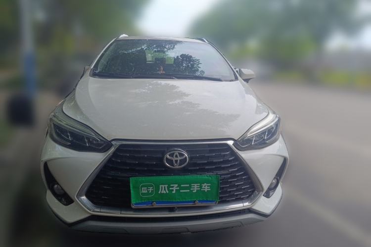 Toyota Yaris L 2020 — 2