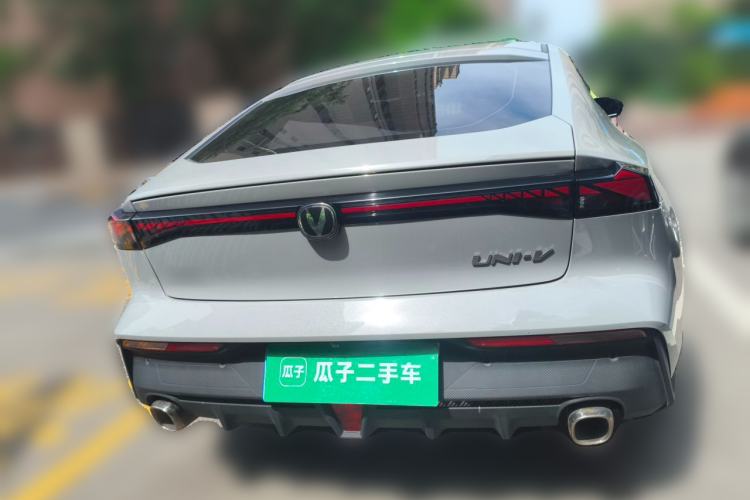 ChangAn UNI-V 2022 — 3
