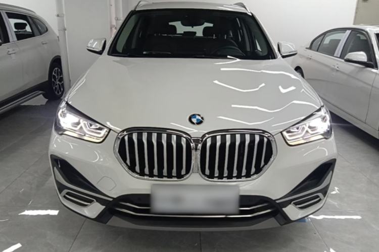 BMW X1 2022 — 2