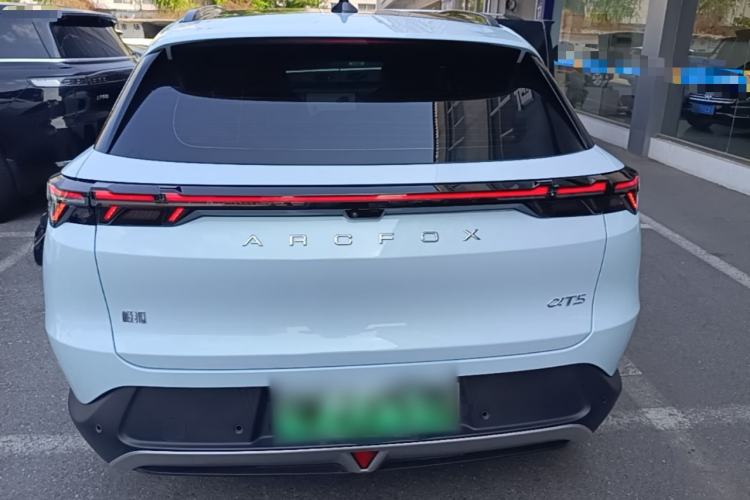 BAIC Alpha T5 2024 — 5