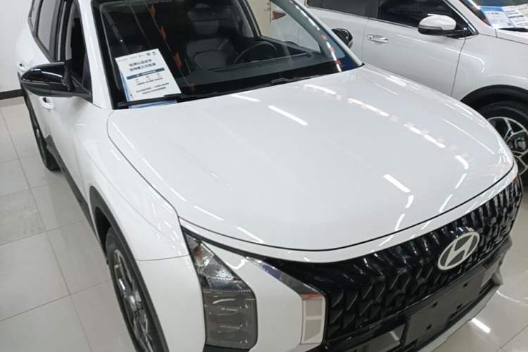 Hyundai ix35 2023 — 3
