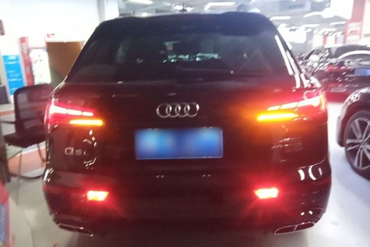 Audi Q5 2023 — 5