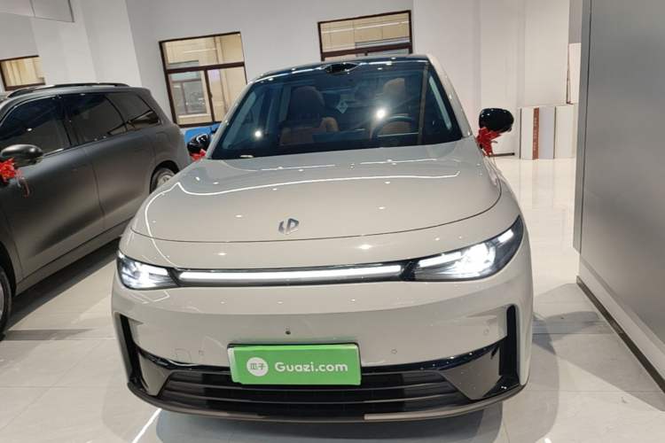 Leapmotor C10 2026 — 2
