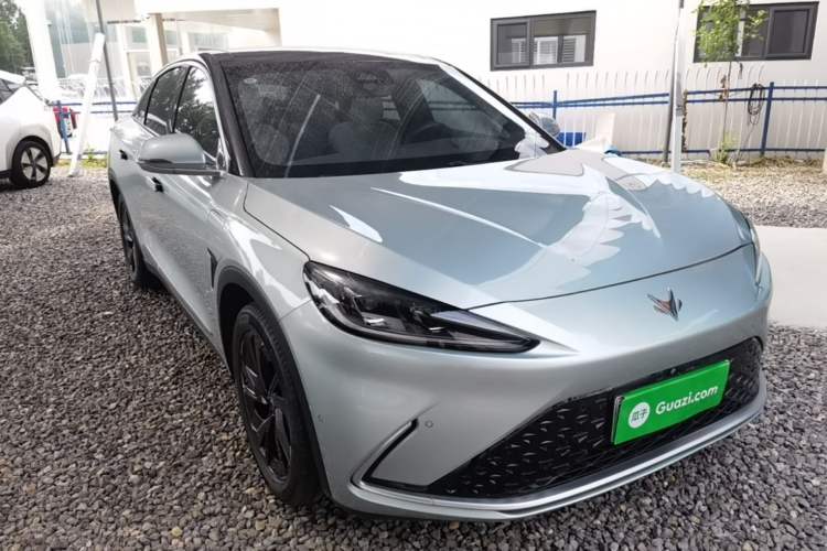 Arcfox Alpha S 2021 — 3
