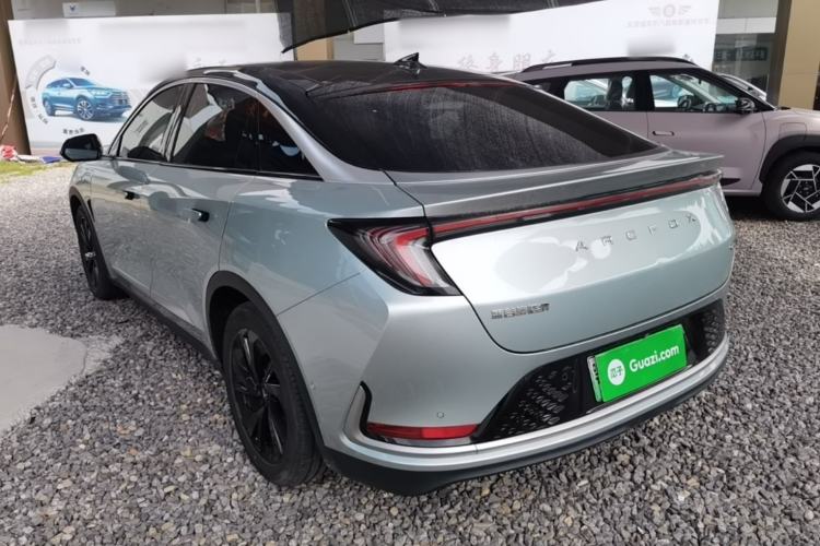 Arcfox Alpha S 2021 — 4