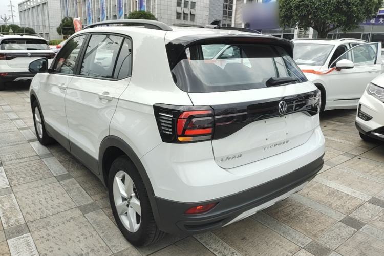 Volkswagen T-Cross 2023 — 4