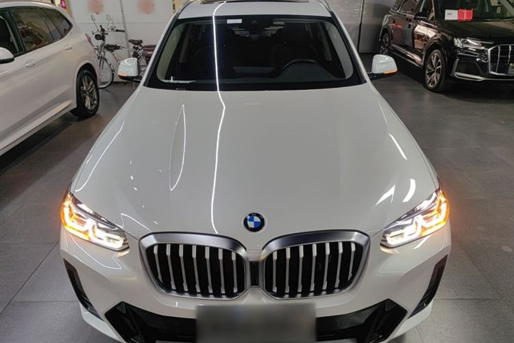BMW X3 2022 — 2