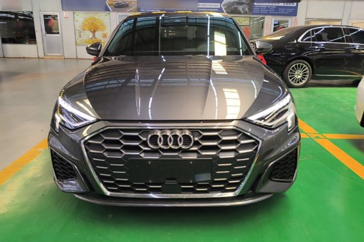 Audi A3 2021 — 2