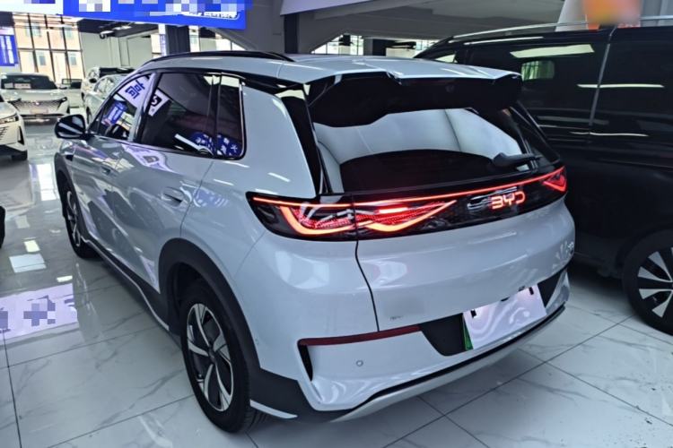 BYD Sealion 05 EV 2025 — фото 4