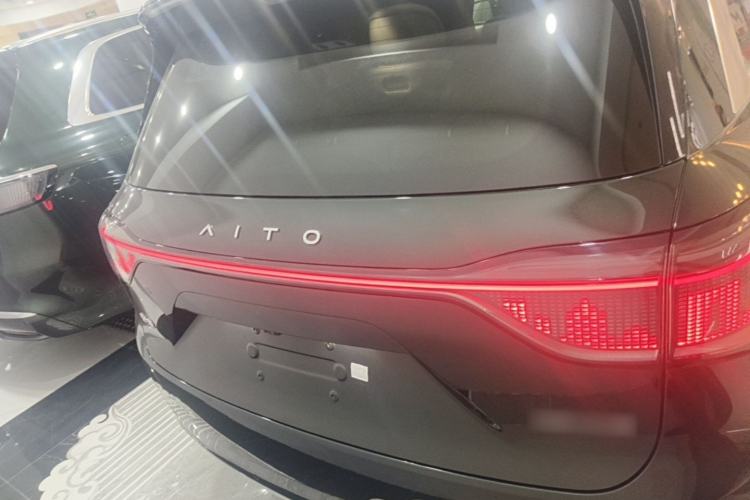 AITO AITO M9 2025 — 5