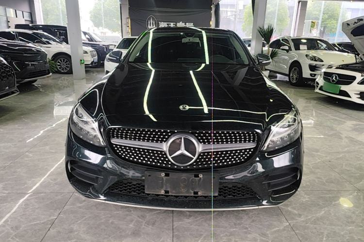 Mercedes-Benz C 260 L 2020 — 2