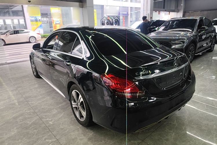 Mercedes-Benz C 260 L 2020 — 4