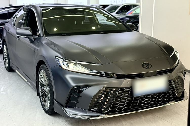 Toyota camry 2025 — фото 3