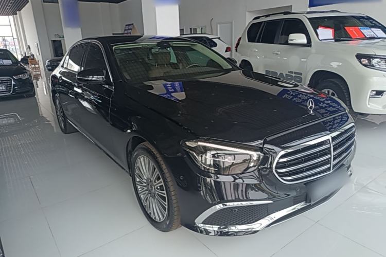 Mercedes-Benz E 300 L 2023 — 3