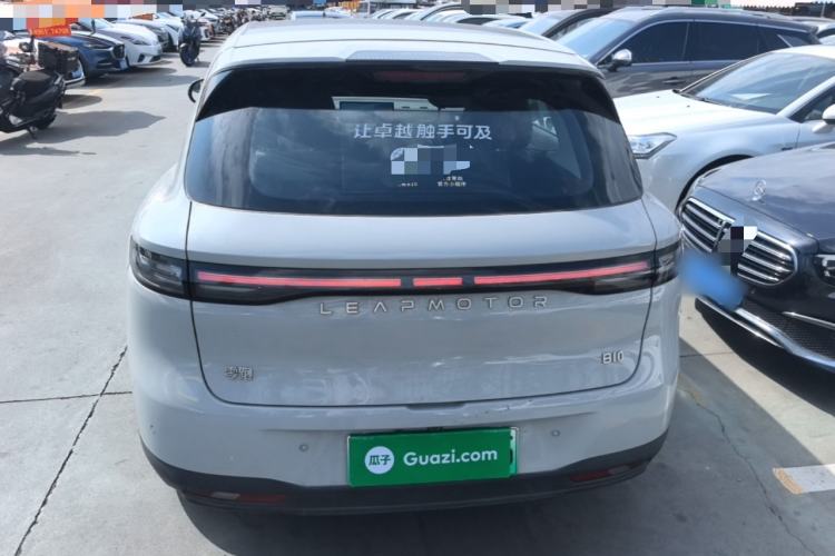 Leapmotor B10 2025 — 5