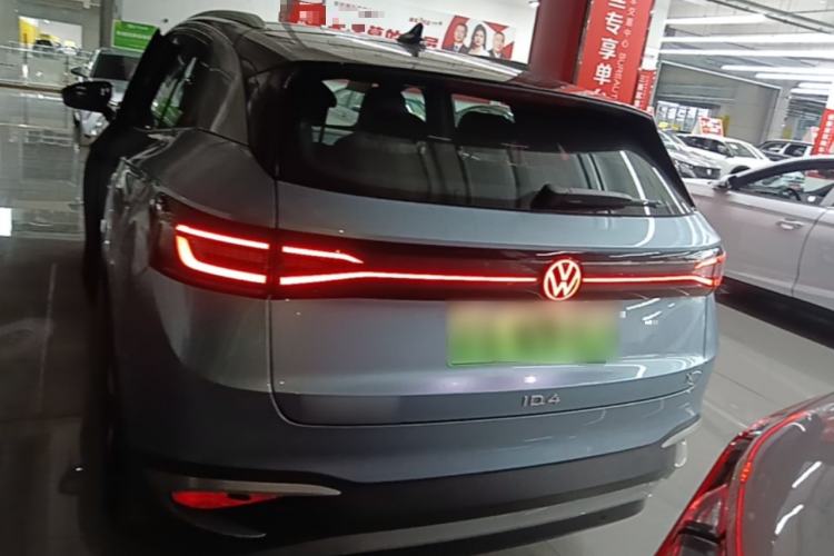 Volkswagen ID.4 2025 — 5