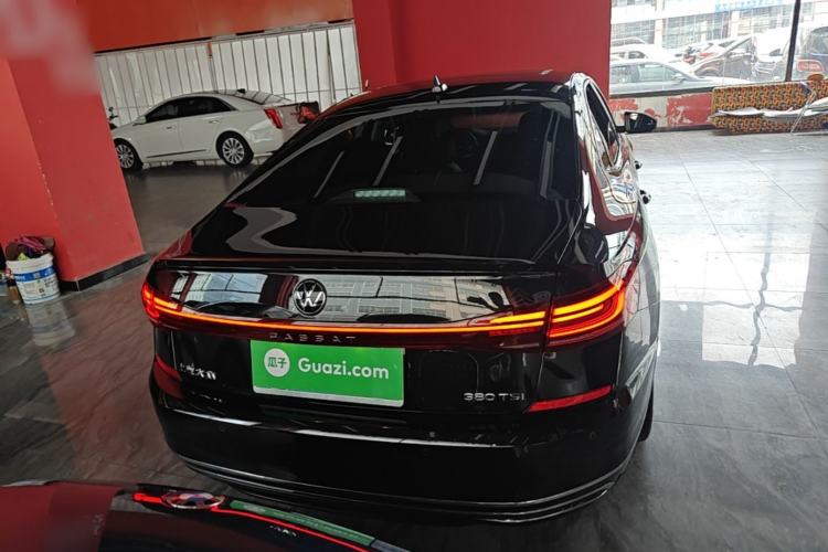 Volkswagen Passat 2025 — 5