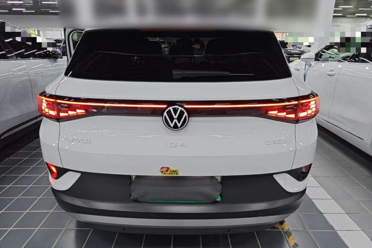 Volkswagen ID.4 CROZZ 2025 — 5