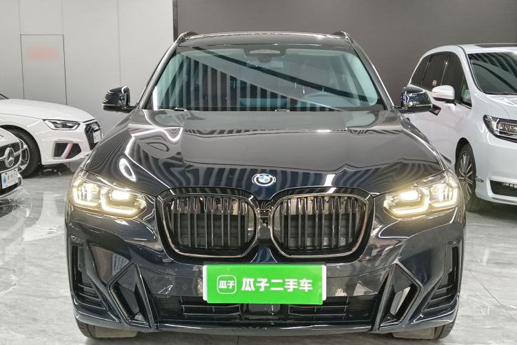 BMW iX3 2023 — фото 2