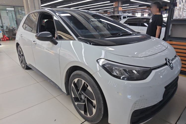 Volkswagen ID.3 2025 — 3