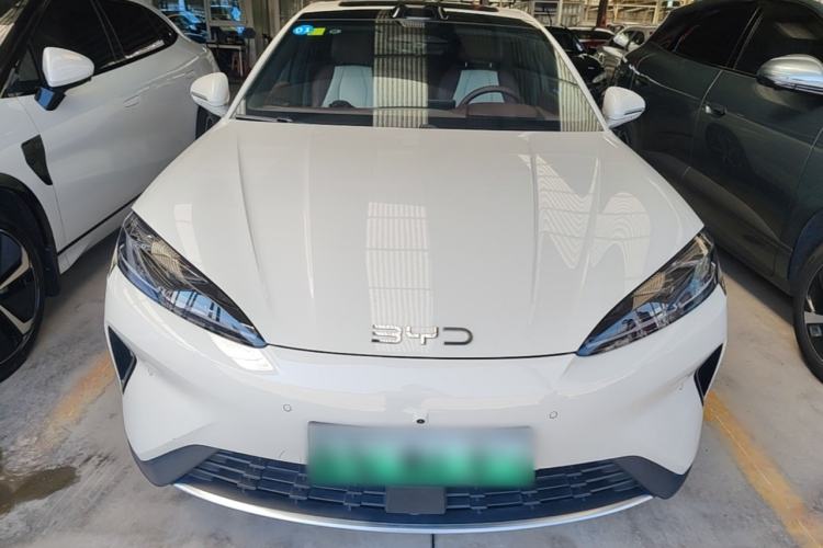 BYD seal 07 dm i 2026 — фото 2