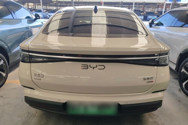 BYD seal 07 dm i 2026 — фото 5