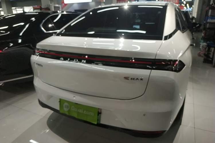 AION S Plus 2023 — 5