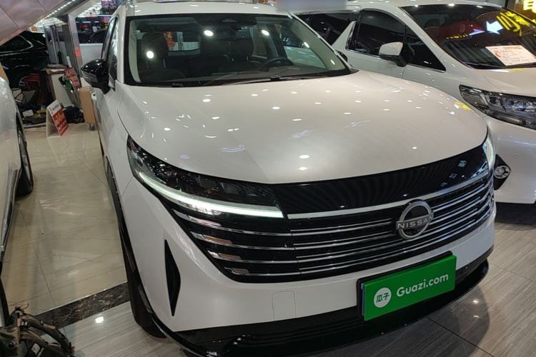 Nissan Pathfinder 2024 — 2