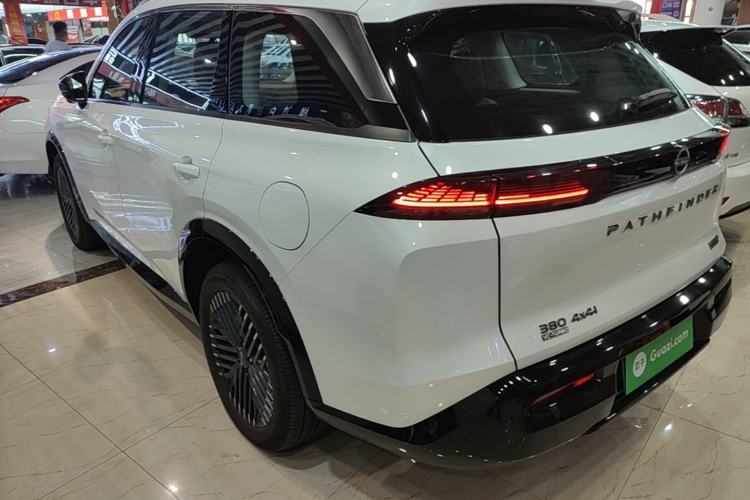 Nissan Pathfinder 2024 — 4